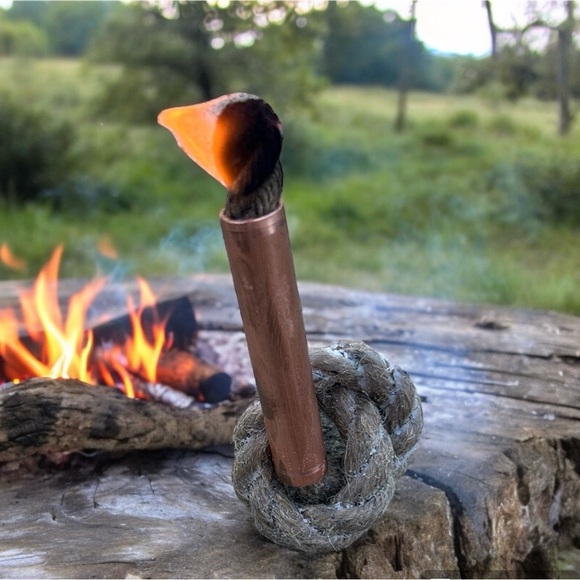 NEW Hunter’s Pink Bugout Fire Starter - Picture 5 of 5